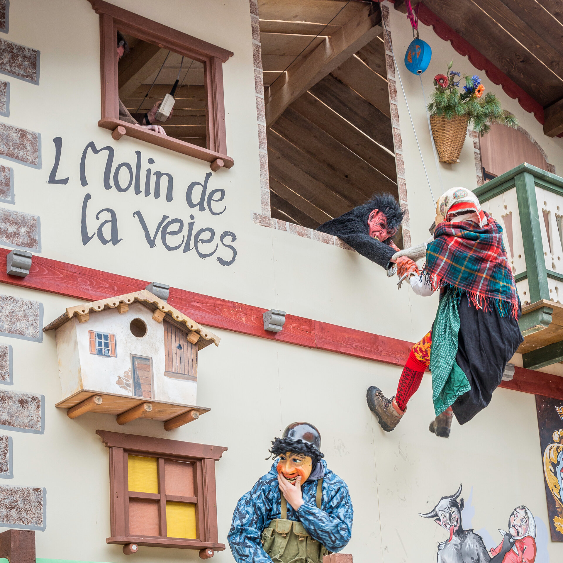 Carnevale Ladino | © Patricia Ramirez  - Archivio Immagini ApT Val di Fassa Particolare del Molin de la Veies del Carnevale Ladino in Val di Fassa | © Patricia Ramirez  - Archivio Immagini ApT Val di Fassa