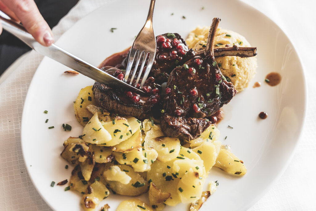 Piatto ladino Piatto ladino con carne e patate