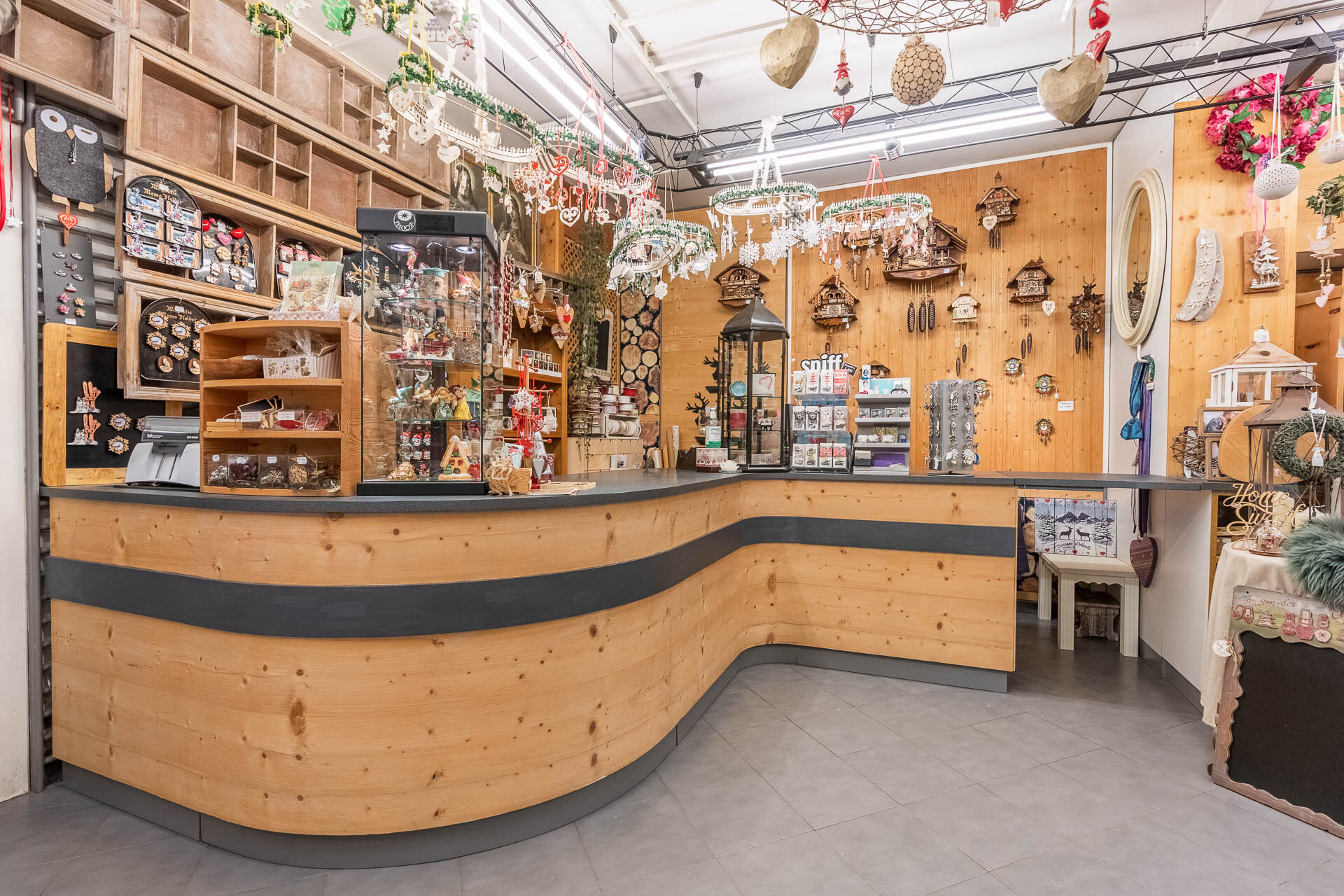 Dettaglio negozio | © Mattia Rizzi - Archivio Immagini APT Val di Fassa Dettaglio di un tipico negozio in Val di Fassa | © Mattia Rizzi - Archivio Immagini APT Val di Fassa