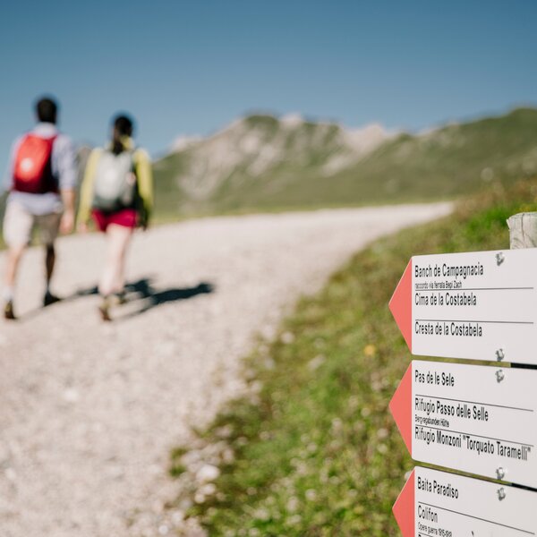 Percorsi A Piedi Percorsi A Piedi
