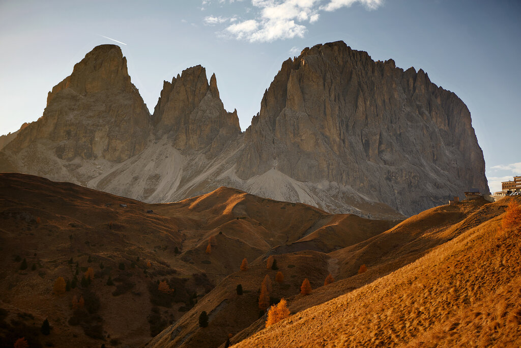 Sassolungo in autunno | © Coolpixel - Archivio Immagini APT Val di Fassa Paesaggio autunnale del Sassolungo dal Passo Sella in Val di Fassa | © Coolpixel - Archivio Immagini APT Val di Fassa