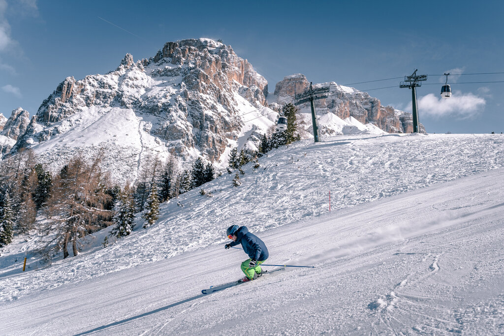 ApTValdiFassa 038 PATRICIA RAMIREZ 1845 ApTValdiFassa 038 PATRICIA RAMIREZ 1845