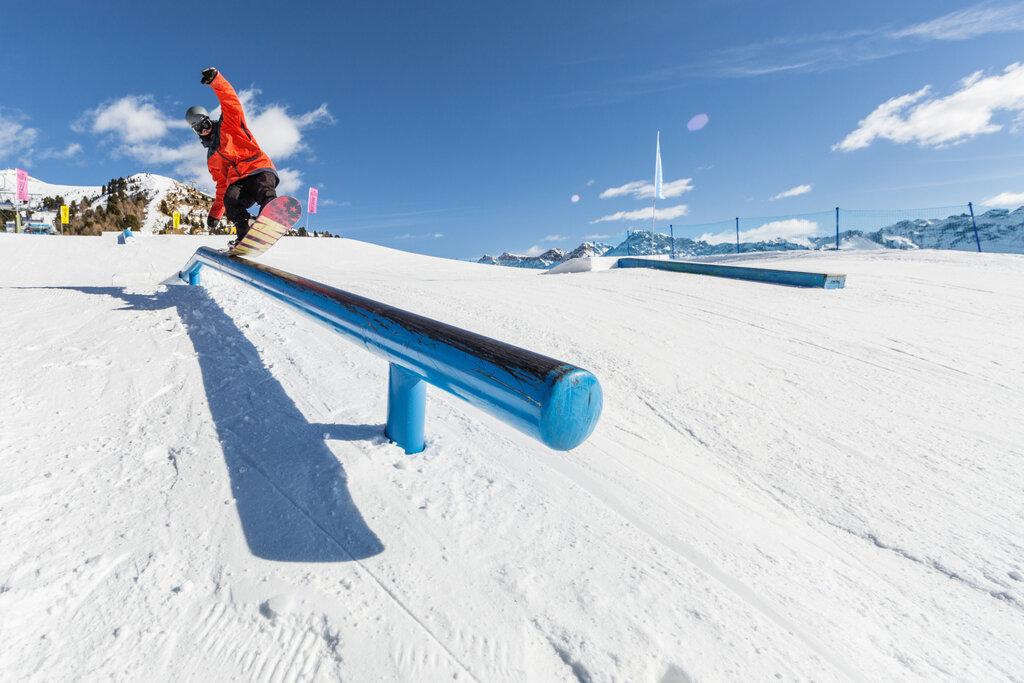 SnowparkBuffaure ┬®F TECH024 SnowparkBuffaure ┬®F TECH024