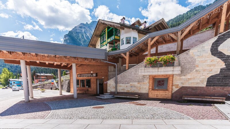 Ufficio Turistico Alba Di Canazei