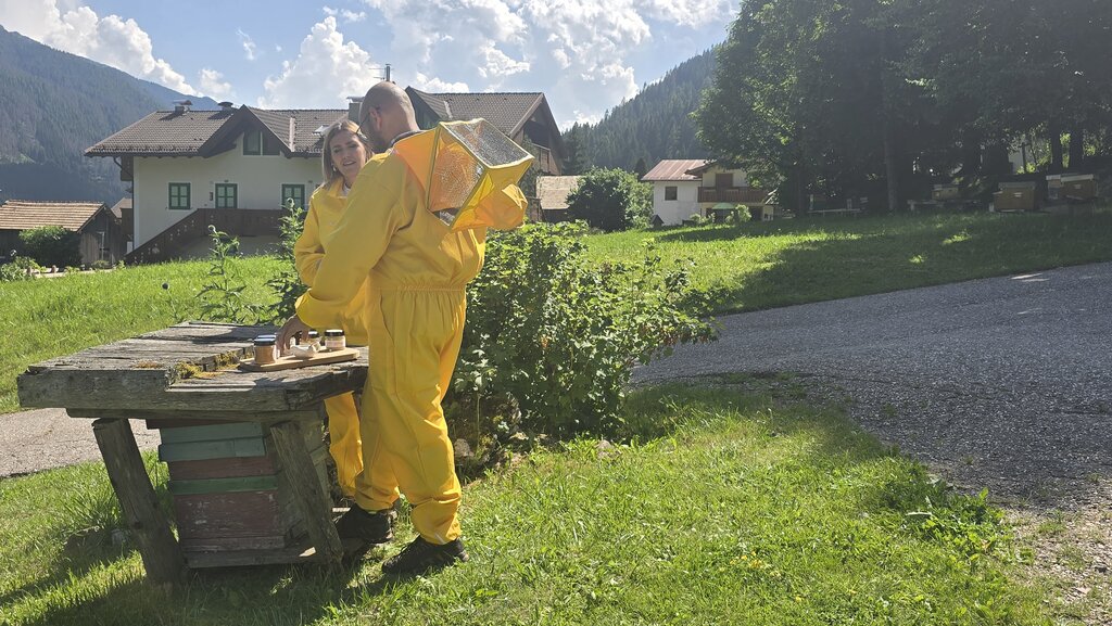 Ciasa do Parè a Soraga in Val di Fassa Chiara Maci e l'apicoltura a Ciasa do Parè, a Soraga in Val di Fassa
