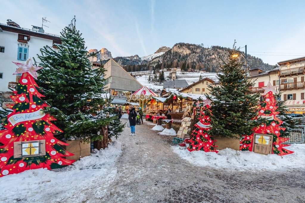 Mercatini di Natale Campitello Mercatini di Natale Campitello