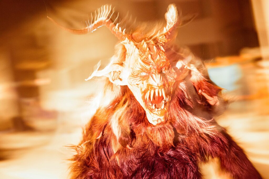 Krampus da Poza_2 Krampus da Poza_2
