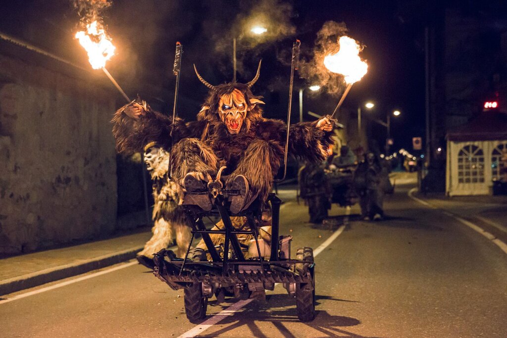 Krampus da Poza_5 Krampus da Poza_5