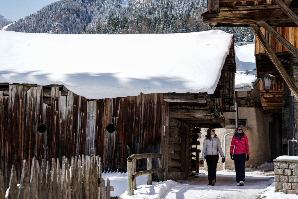 Content Dam Org 3 Images Full Rights Guide Alpine E Accompagnatori Aptvaldifassa 005 Marisa Montibeller 944 Content Dam Org 3 Images Full Rights Guide Alpine E Accompagnatori Aptvaldifassa 005 Marisa Montibeller 944