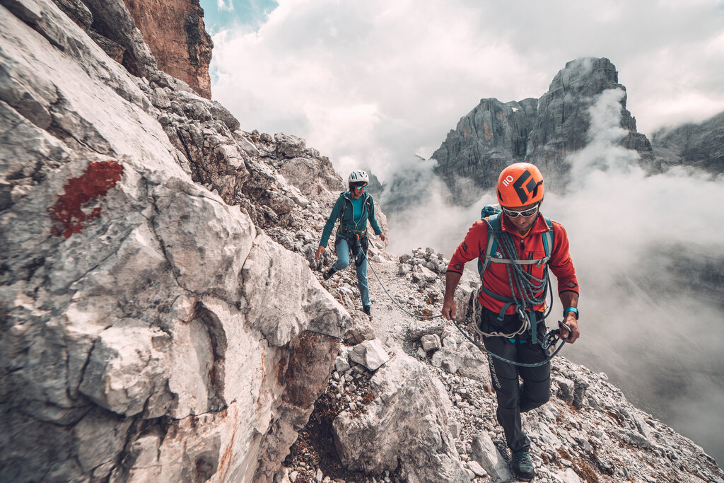 Content Dam Org 0 Images Full Rights Outdoor 39356 Copertina Guide Alpine E Accompagnatori Content Dam Org 0 Images Full Rights Outdoor 39356 Copertina Guide Alpine E Accompagnatori